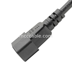 محولات الصلة C14 إلى C5 محول الطاقة السلك 7a 250v 18 Awg