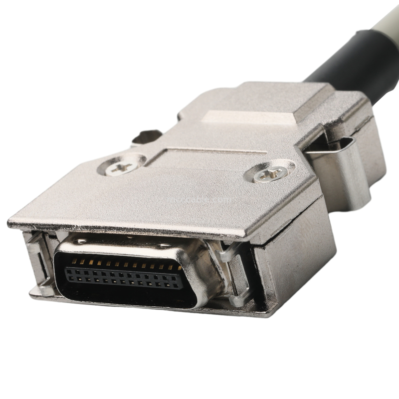 HD D-Sub إلى Mdr وصلة رابط كابل 14p*28 Awg Od 7.0mm بيج بيكس جاك
