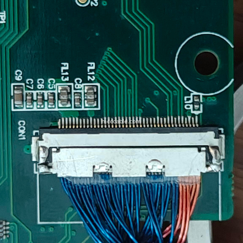طول مخصص كابل LVDS الميكرو كوكسيال 0.4mm 20453z-030 SD إلى 20347 مع قفل ميكانيكي
