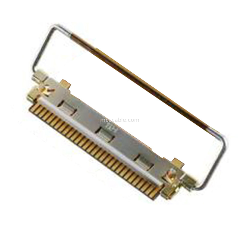 20645-030T-01 أفقي 20455-030E-76 30P 0.5mm مساحة تخصيص OEM / ODM