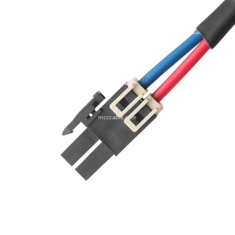 رابط MOLEX 1716920202 Megg-Fit Plug مساحة السقف 5.7mm 1 * 2P إلى TE Plug DT04-2P و KT RVL2-4 OEM / ODM