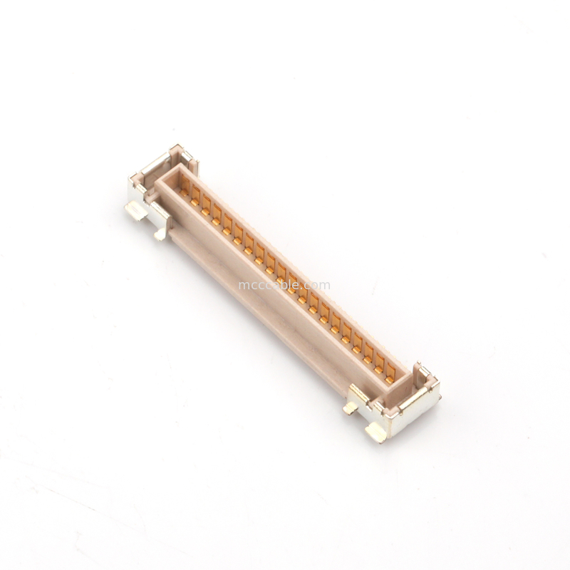 20323-040E-11 مكونات الكوكسية الدقيقة 0.5mm Pitch LVDS Display Signal Transmission Board