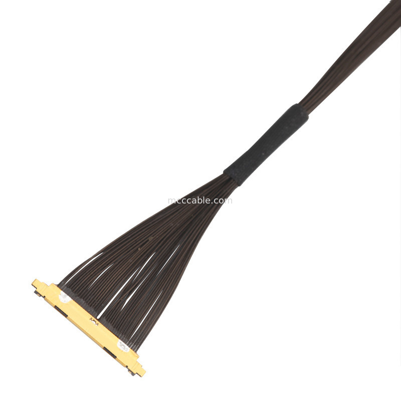 40P UL11130 46AWG مجموعة الكابلات المتكافئة الدقيقة 20531-040t-02 IDC تشكيل OEM / ODM
