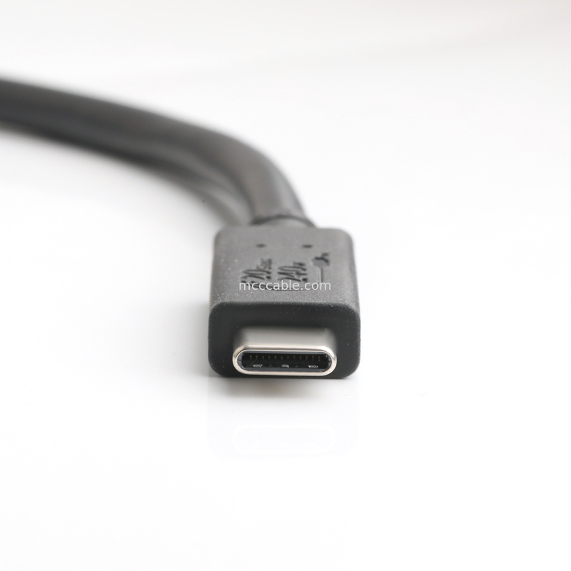 كابلات USB4 8K 240W 20Gbps كابل USB4 من الدرجة الصناعية معدل نقل فائق السرعة شحن فائق السرعة