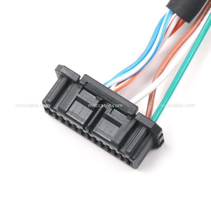 تجميعة كابل Samtec ACRK-12 الدائري المخصص إلى Molex Micro-Lock بـ 26 سنًا | CAT6A