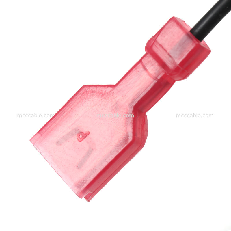 تسخير أسلاك طاقة 4Pin Nano-Fit إلى طرف شفرة أنثى 6.3 مم مع قلب فيريت